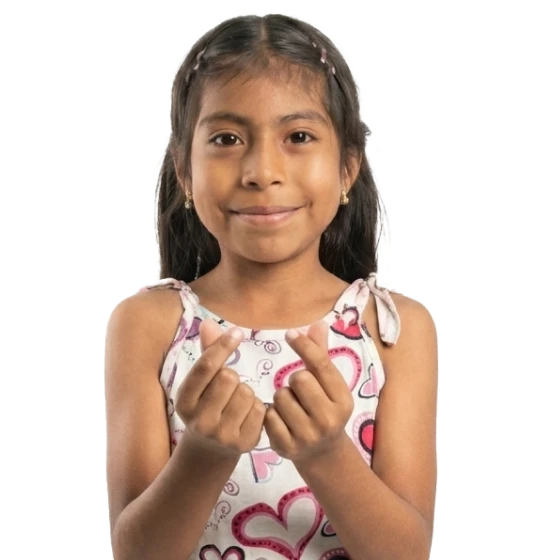 niña feliz fundacion pediatrica cancun
